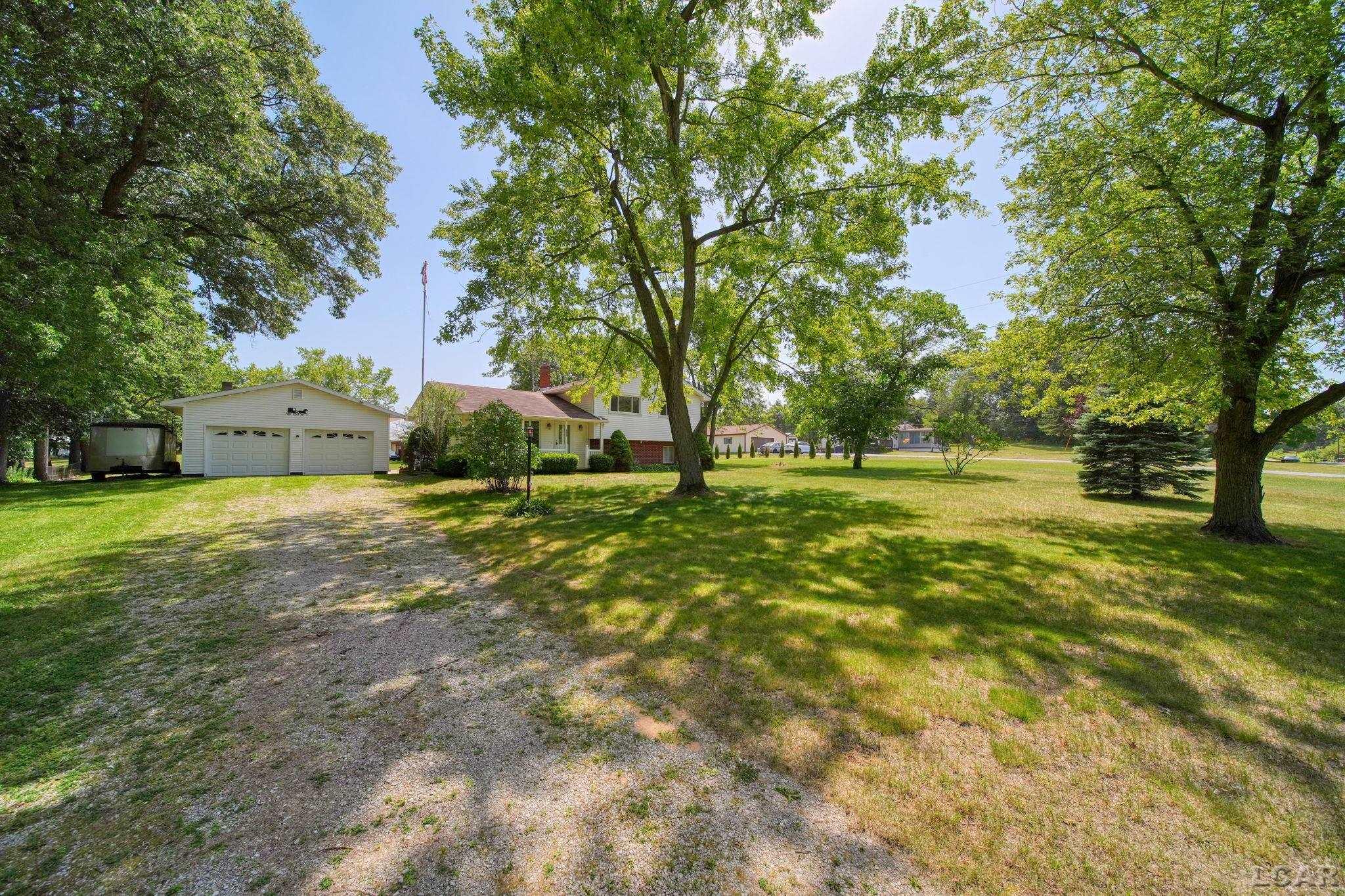 2745 East Carleton Road Adrian, MI 49221 - Photo 2 of 50