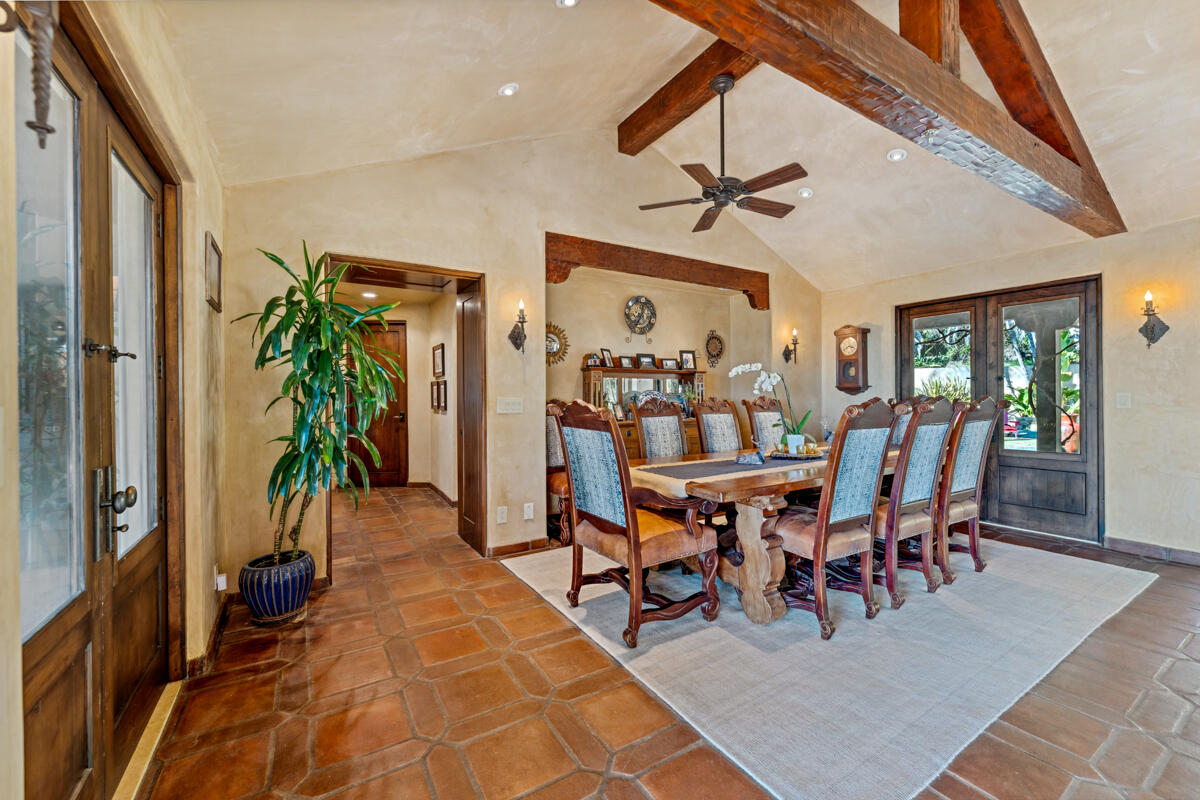 302 Piedmont Road Santa Barbara, CA 93105 - Photo 12 of 50 Dining Area 1
