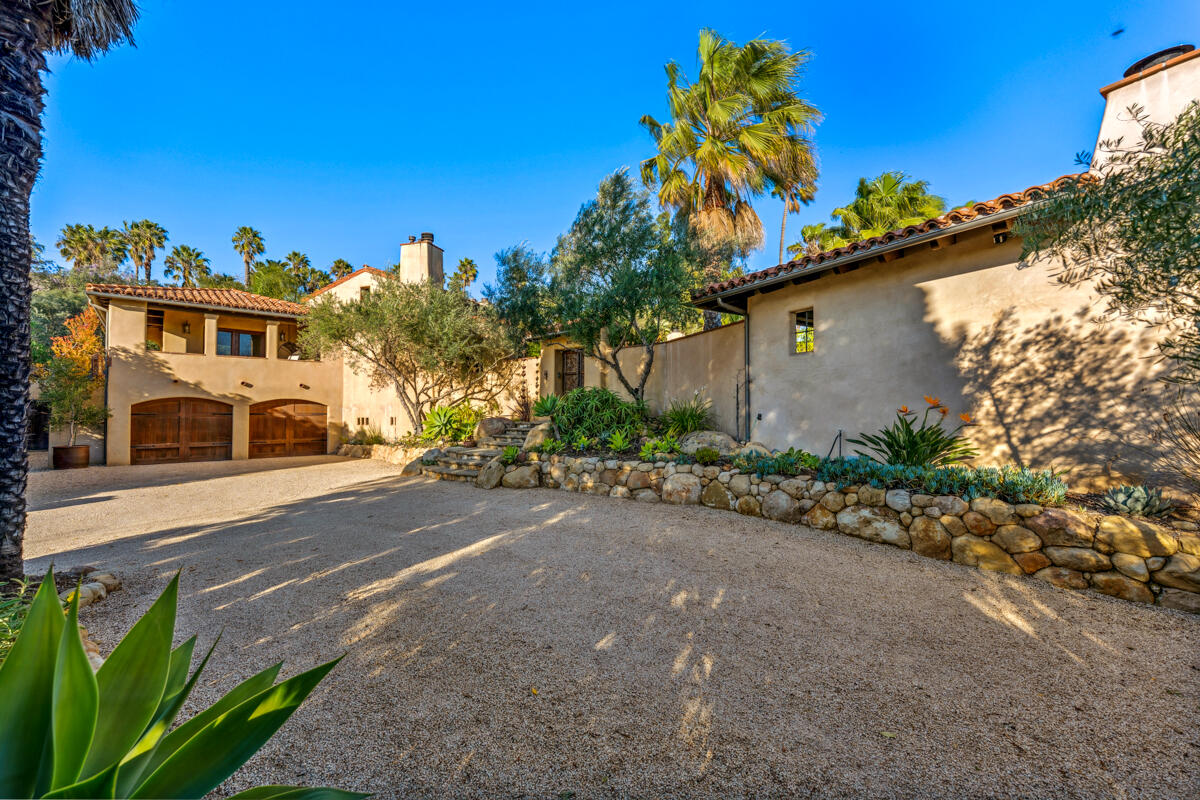 302 Piedmont Road Santa Barbara, CA 93105 - Photo 50 of 50 Driveway & Garage 2