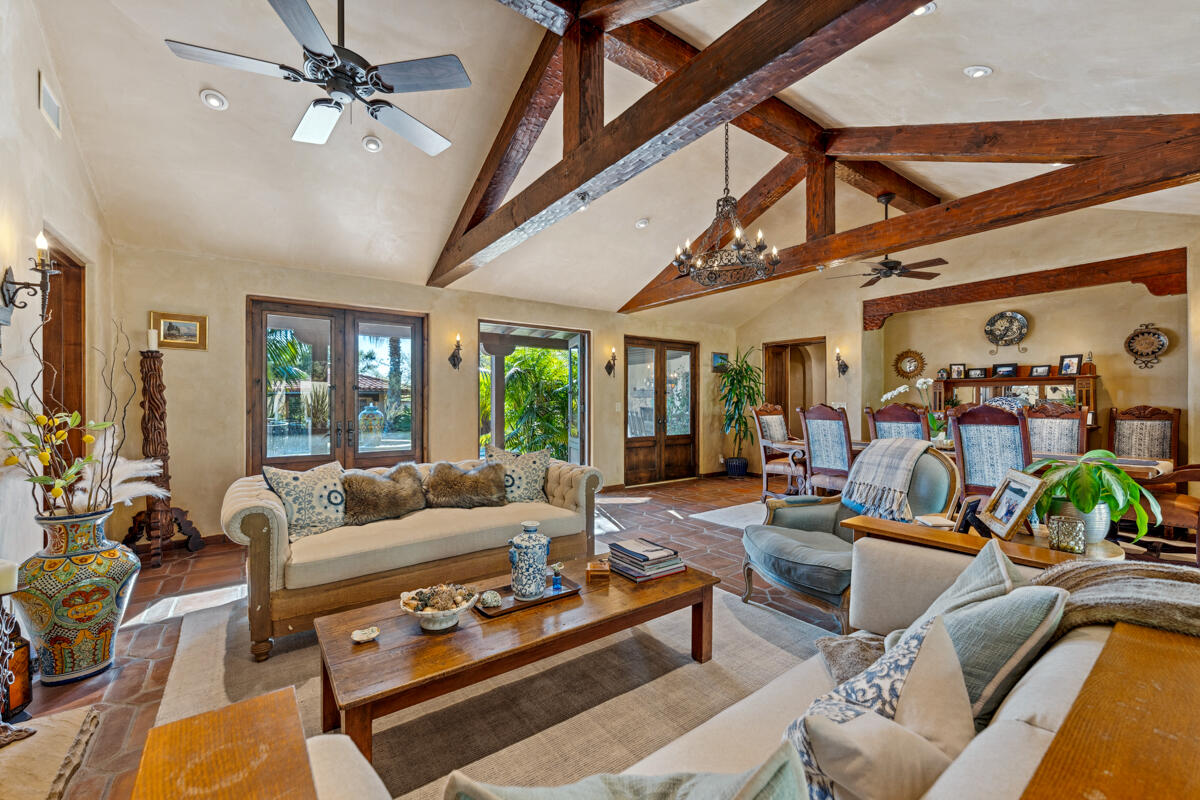 302 Piedmont Road Santa Barbara, CA 93105 - Photo 10 of 50 Living Room 2