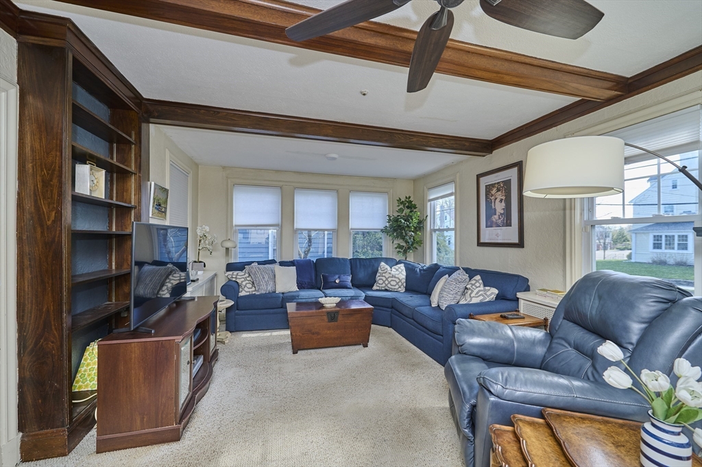 291 Russett Road Brookline, MA 02467 - Photo 4 of 15