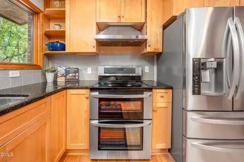 $969,000 | 1020 Burning Tree Drive, Chapel Hill, NC 27517