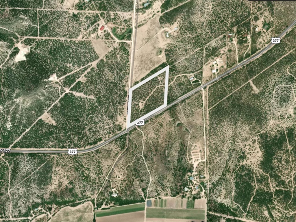 311 Junction Tx 76849, Unit G2 Junction, TX 76849 - Photo 3 of 10