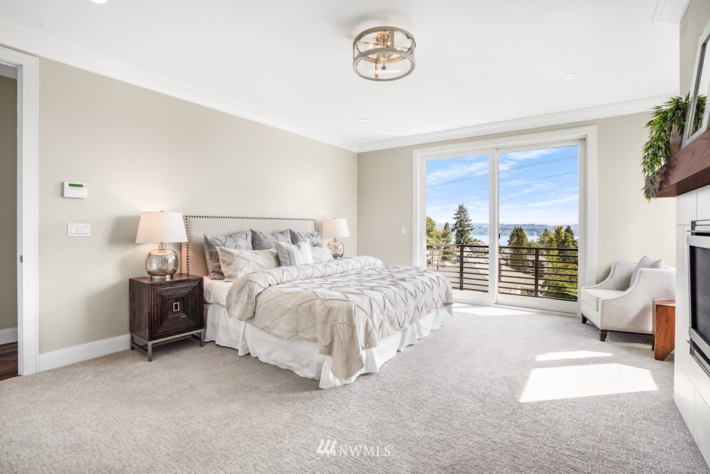 1701 37th Avenue Seattle, WA 98122 - Photo 15 of 25