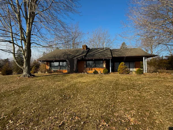 $150,000 | 797 Middle Lake Drive, Coldwater, MI 49036