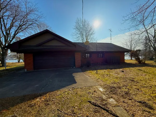$150,000 | 797 Middle Lake Drive, Coldwater, MI 49036