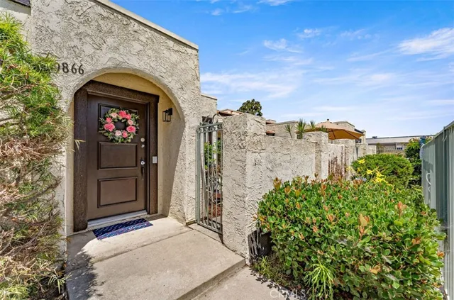 $660,000 | 9866 Lido Way, Unit 20, Cypress, CA 90630
