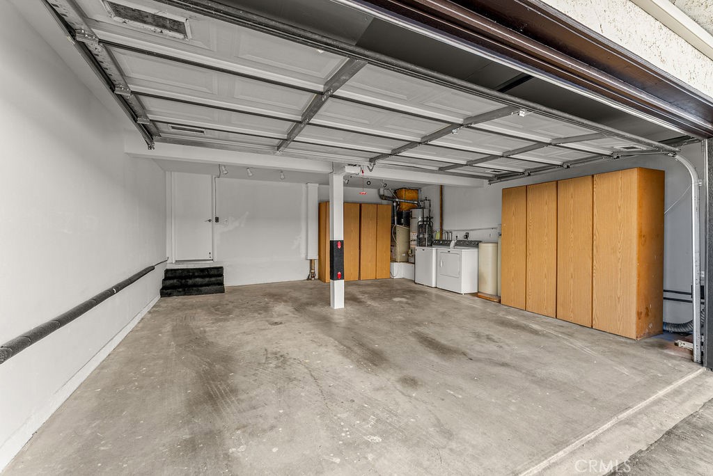 9866 Lido Way, Unit 20 Cypress, CA 90630 - Photo 18 of 24 a view of empty room