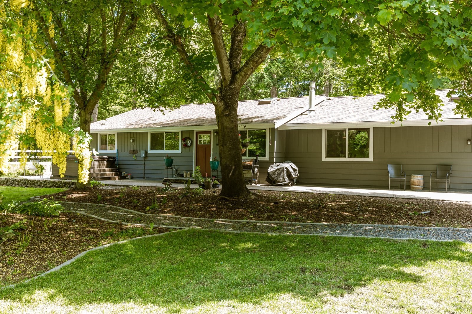 1988 Karen Road Oak Harbor, WA 98277 - Photo 31 of 36 Gallery Image 31