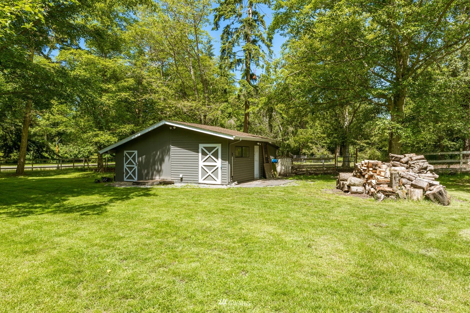 1988 Karen Road Oak Harbor, WA 98277 - Photo 33 of 36 Gallery Image 33