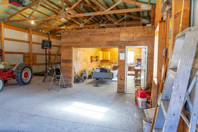 $450,000 | 1992 220th Avenue, Tracy, MN 56175