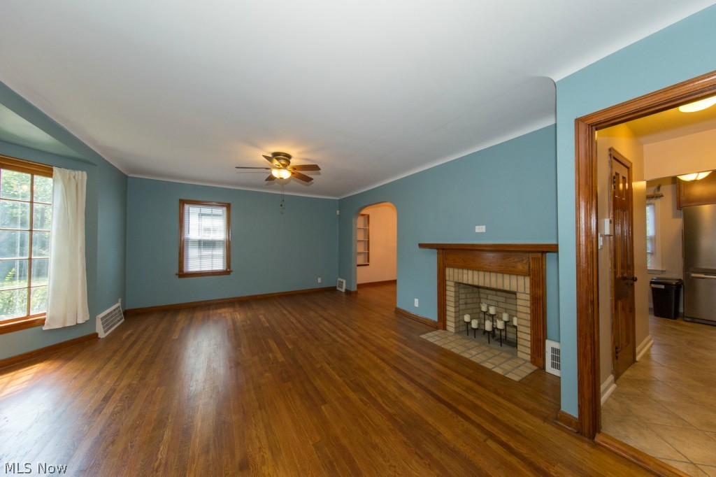 3925 Delmore Road Cleveland Heights, OH 44121 - Photo 2 of 25 Gallery Image 2
