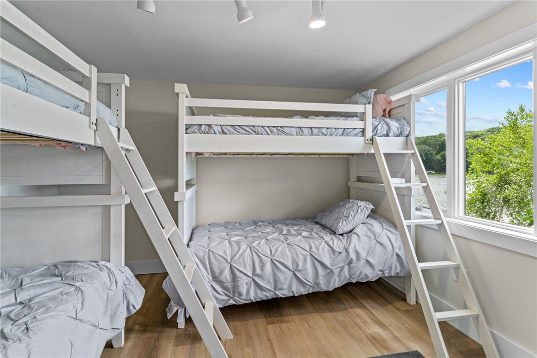 8 Woodsia Road Narragansett, RI 02874 - Photo 33 of 49