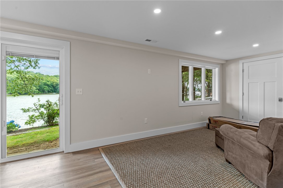 8 Woodsia Road Narragansett, RI 02874 - Photo 35 of 49