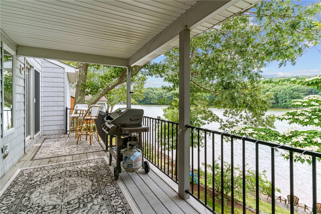 8 Woodsia Road Narragansett, RI 02874 - Photo 38 of 49