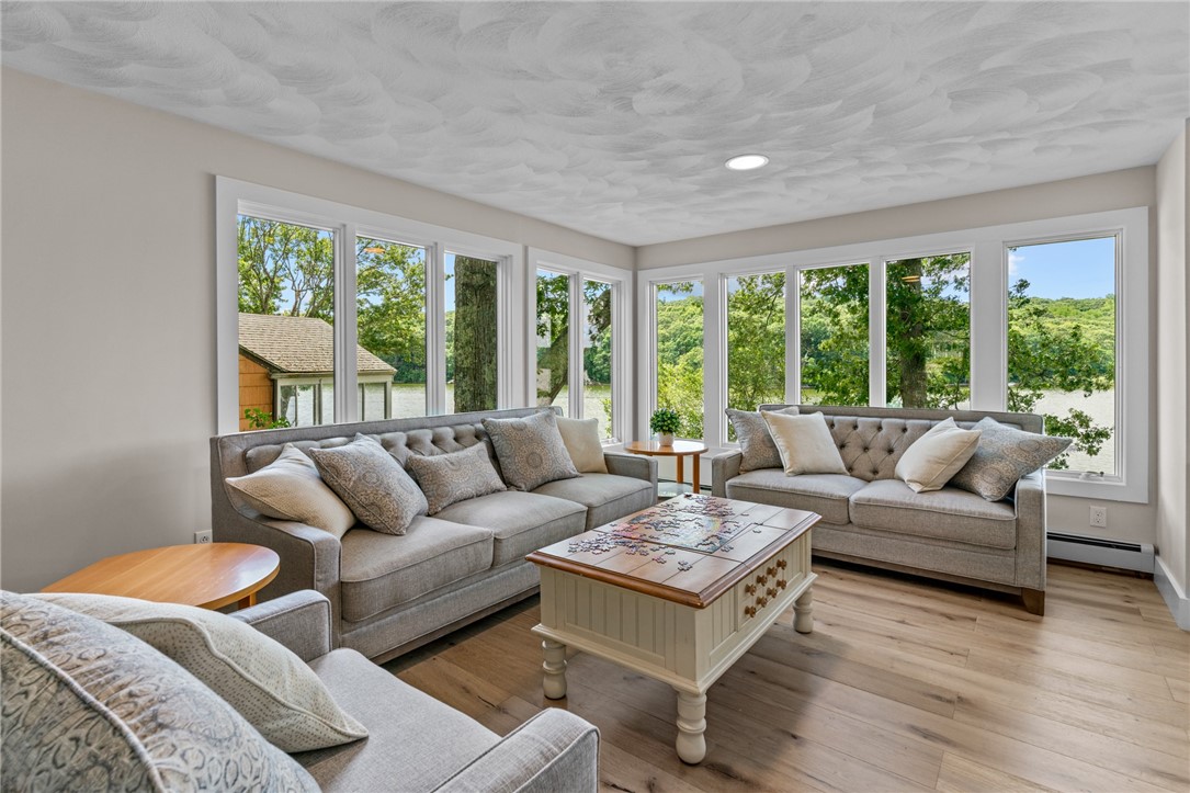 8 Woodsia Road Narragansett, RI 02874 - Photo 10 of 49