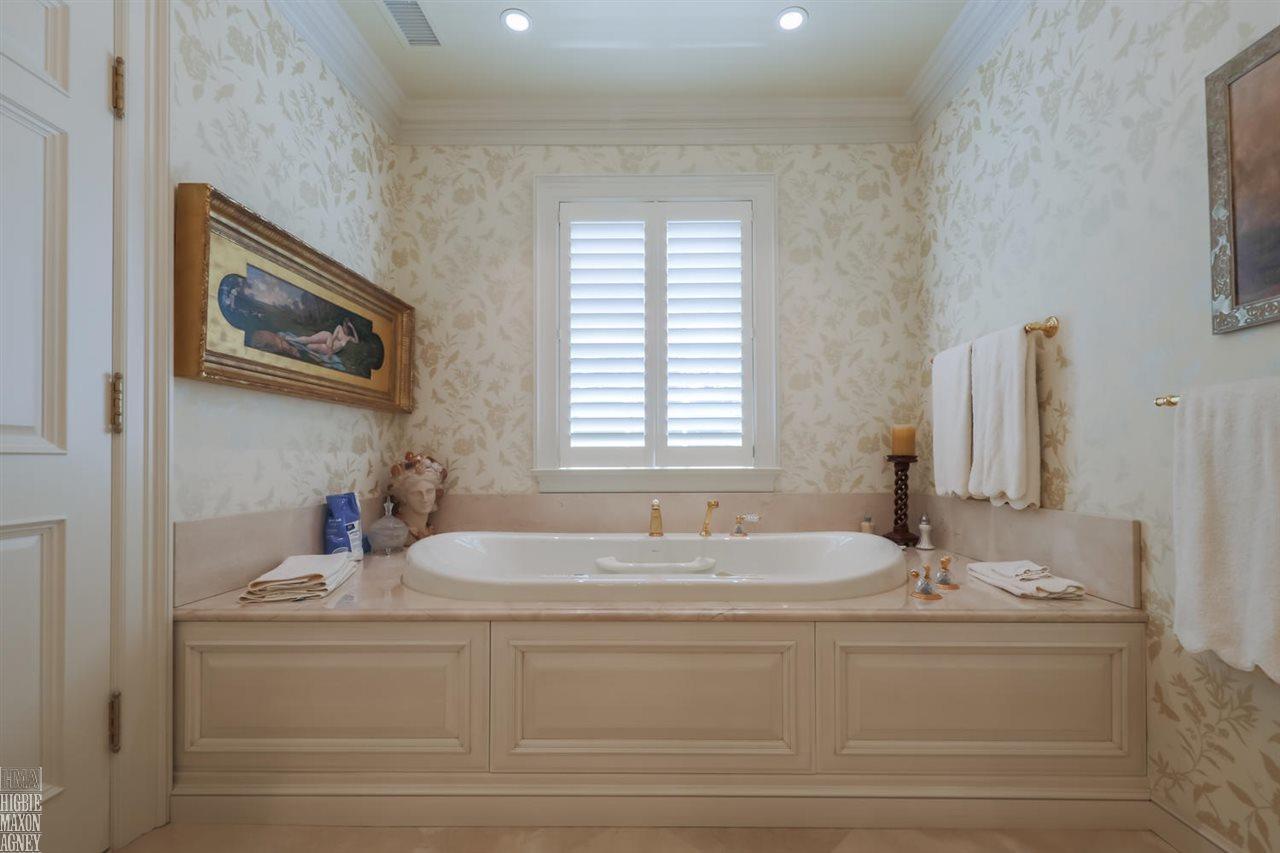 625 Lake Shore Road Grosse Pointe, MI 48236 - Photo 30 of 59