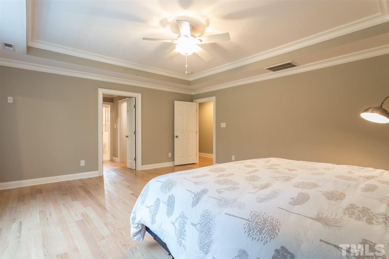 812 Macon Place Raleigh, NC 27609 - Photo 17 of 30