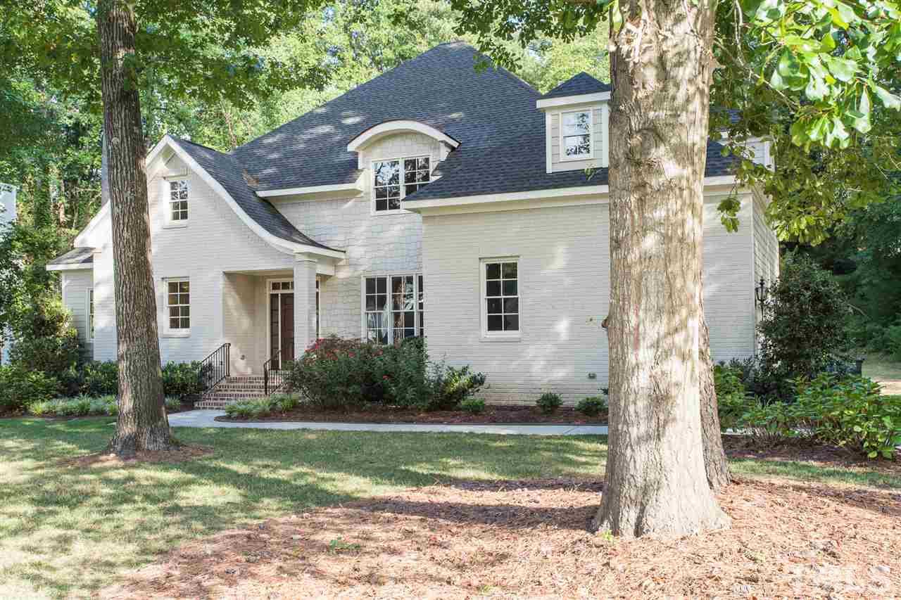 812 Macon Place Raleigh, NC 27609 - Photo 3 of 30