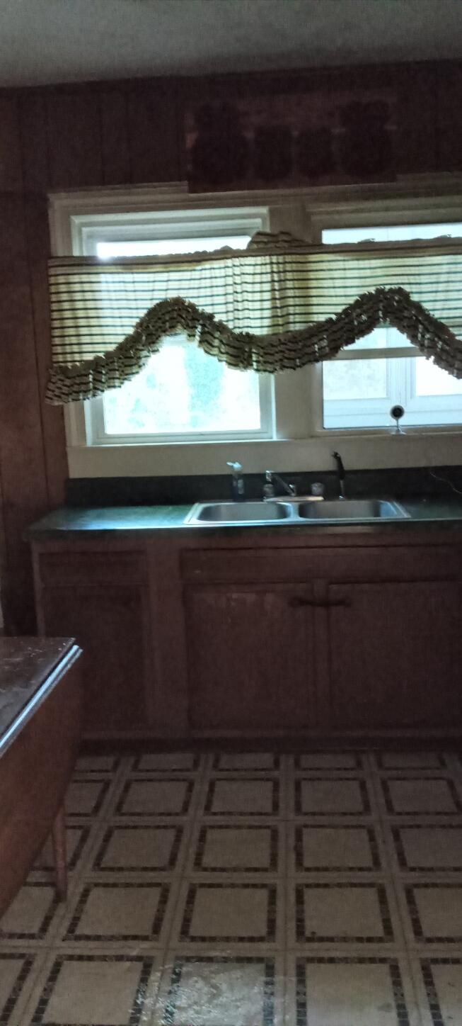 306 Pine Ridge Road Chattanooga, TN 37405 - Photo 3 of 14 MM0307de75feb84c42556ae4b7644d0e77OWEsFL