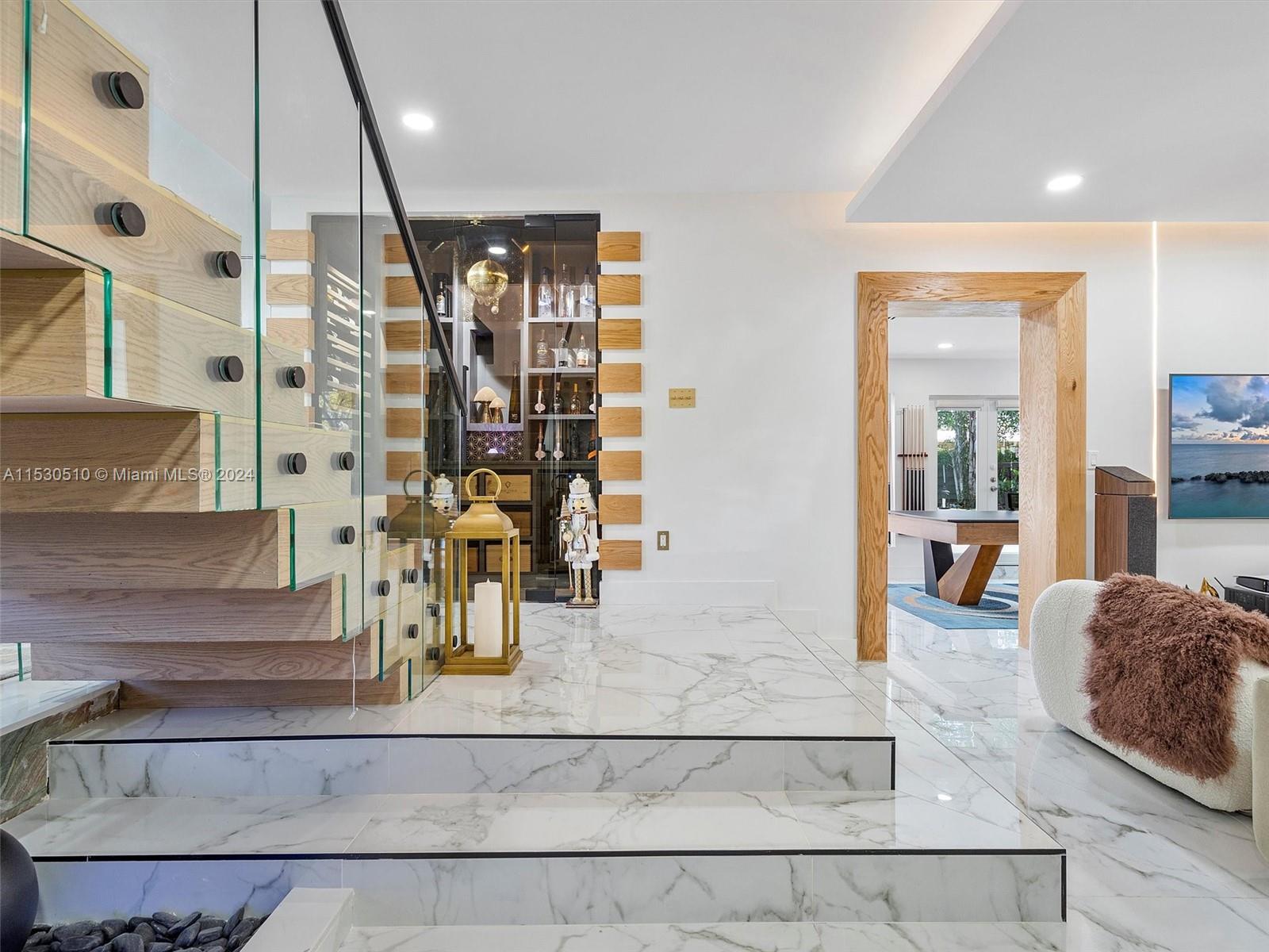 4431 Alton Road, Unit 1 Miami Beach, FL 33140 - Photo 5 of 60