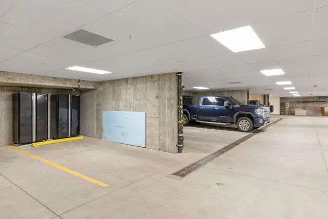 a view of a livingroom with furniture