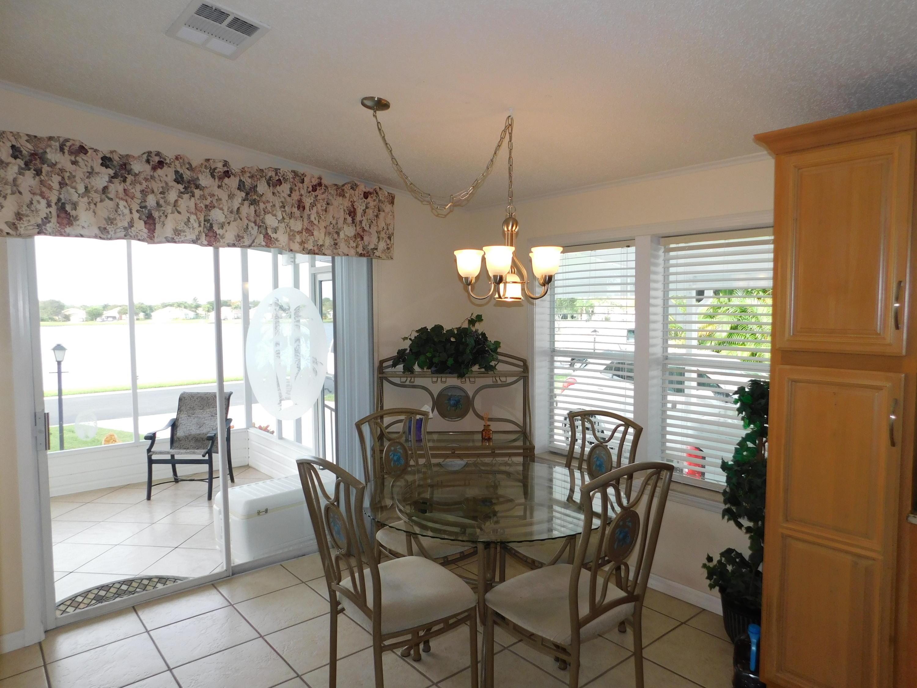 8925 Southwest Chevy Circle Stuart, FL 34997 - Photo 15 of 72 Breakfast area