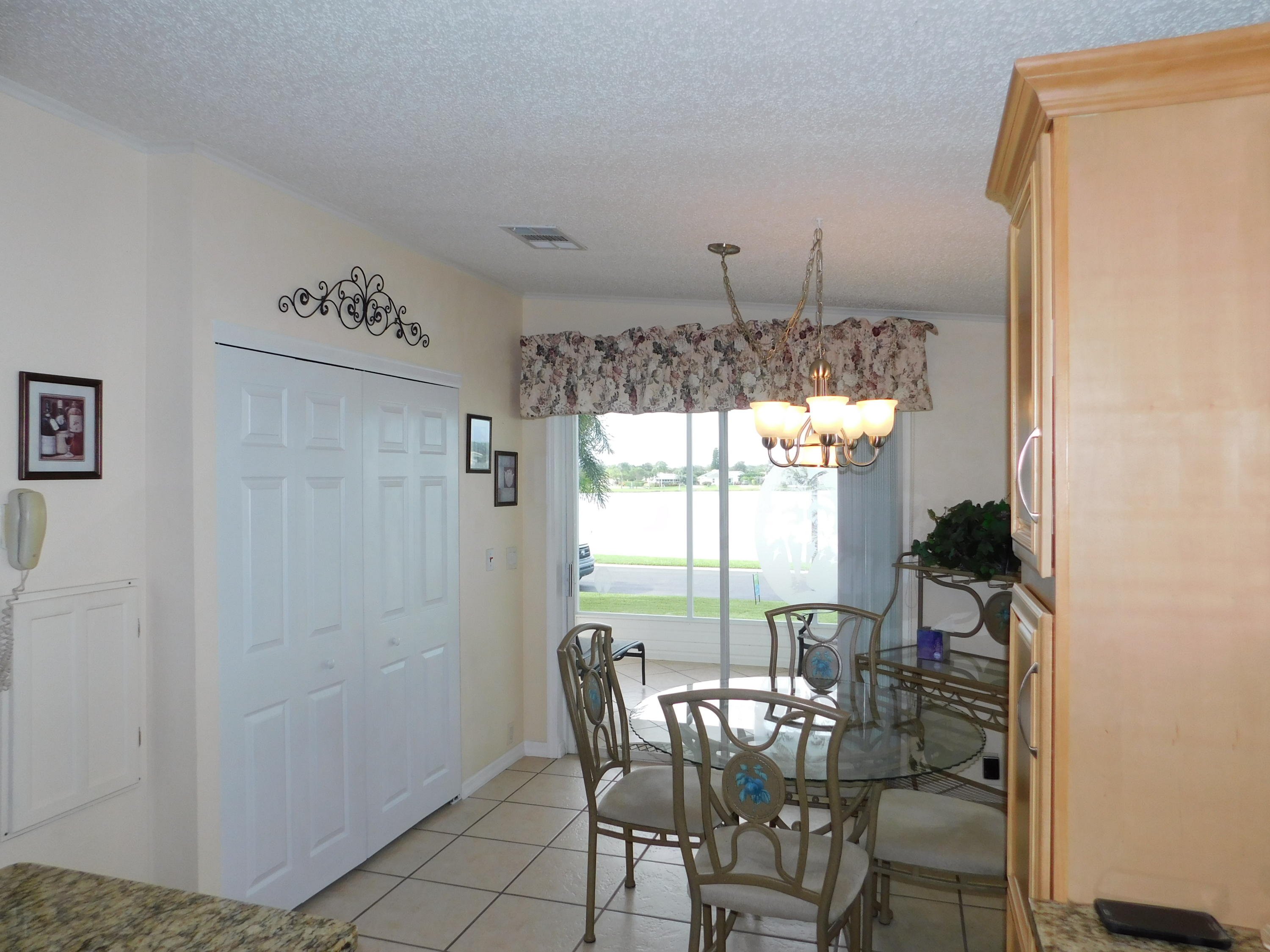 8925 Southwest Chevy Circle Stuart, FL 34997 - Photo 16 of 72 Breakfast area