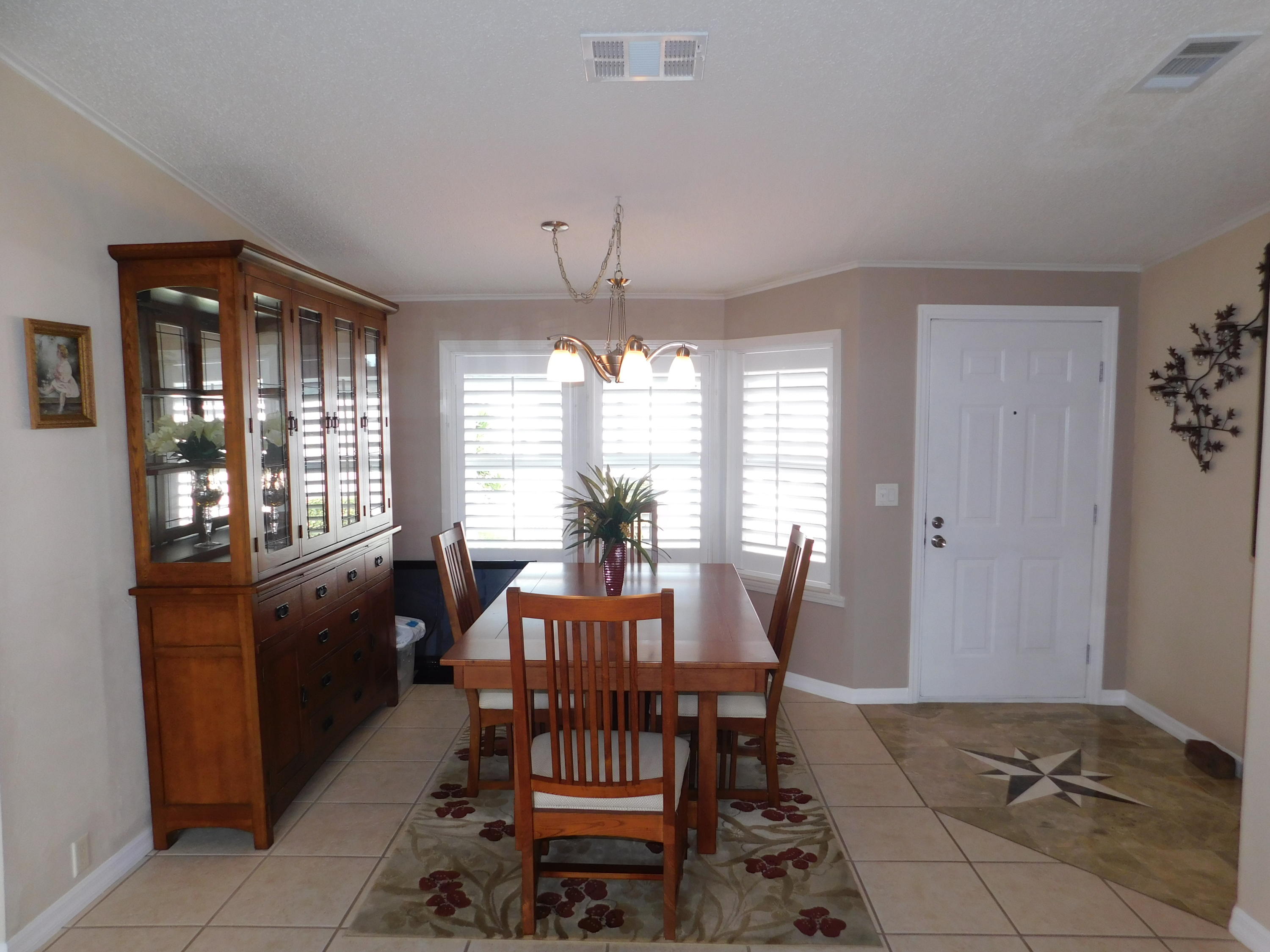8925 Southwest Chevy Circle Stuart, FL 34997 - Photo 25 of 72 Living room