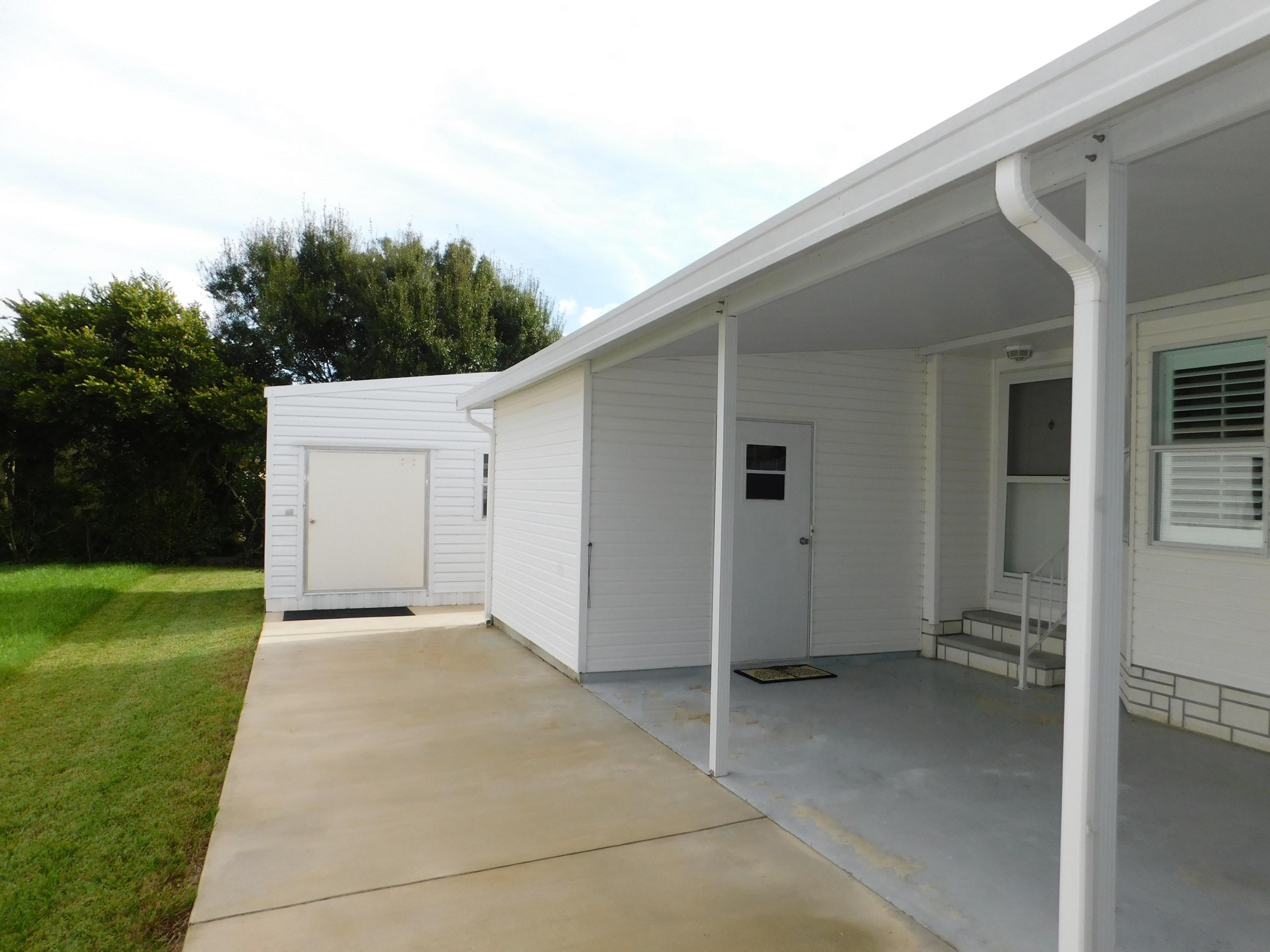 8925 Southwest Chevy Circle Stuart, FL 34997 - Photo 4 of 72 Drive