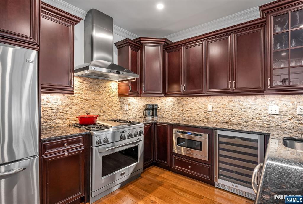 1302 Rio Vista Lane Northvale, NJ 07647 - Photo 10 of 39