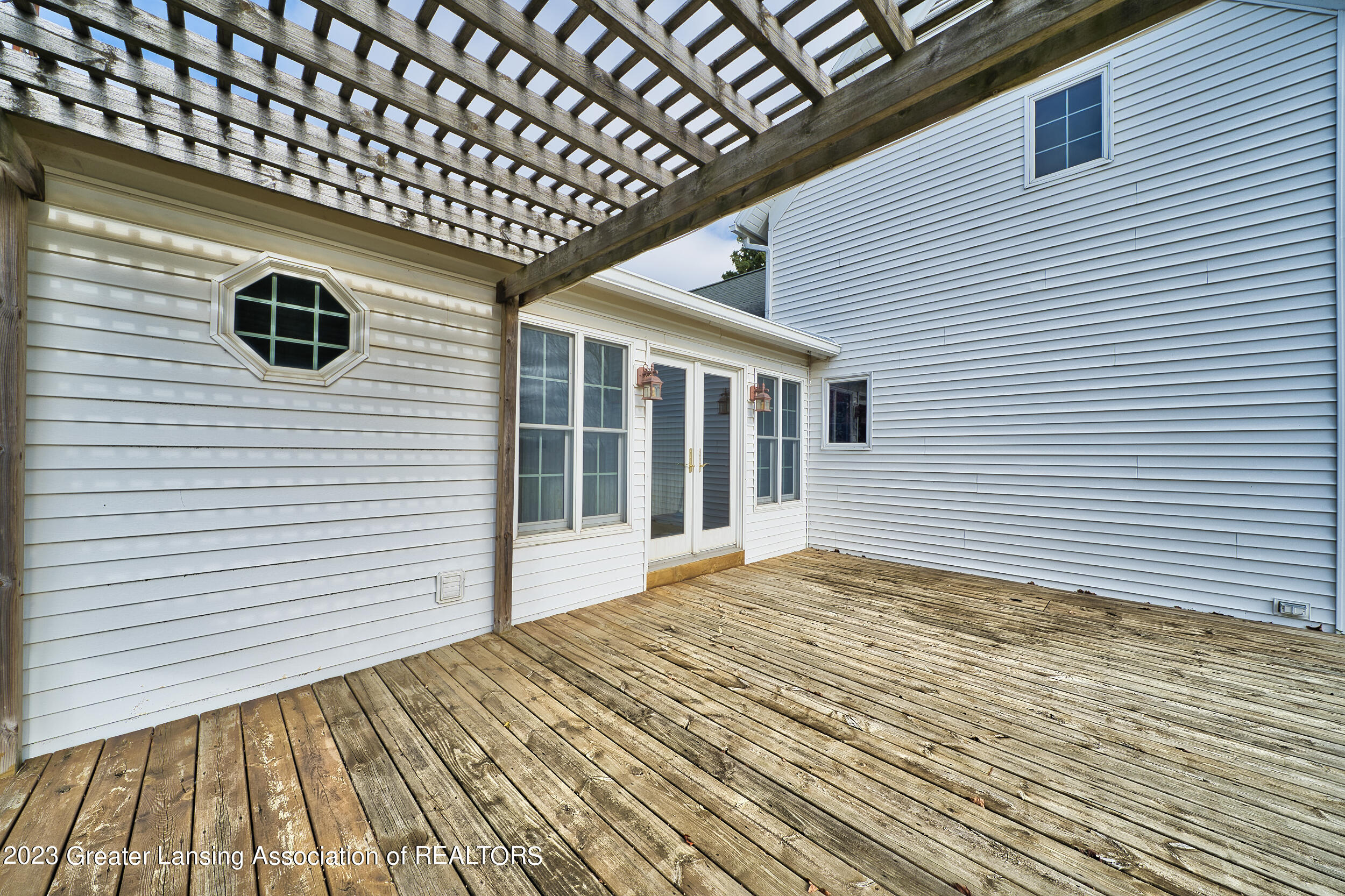 8112 South Warner Road Middleton, MI 48856 - Photo 8 of 50 Side Porch