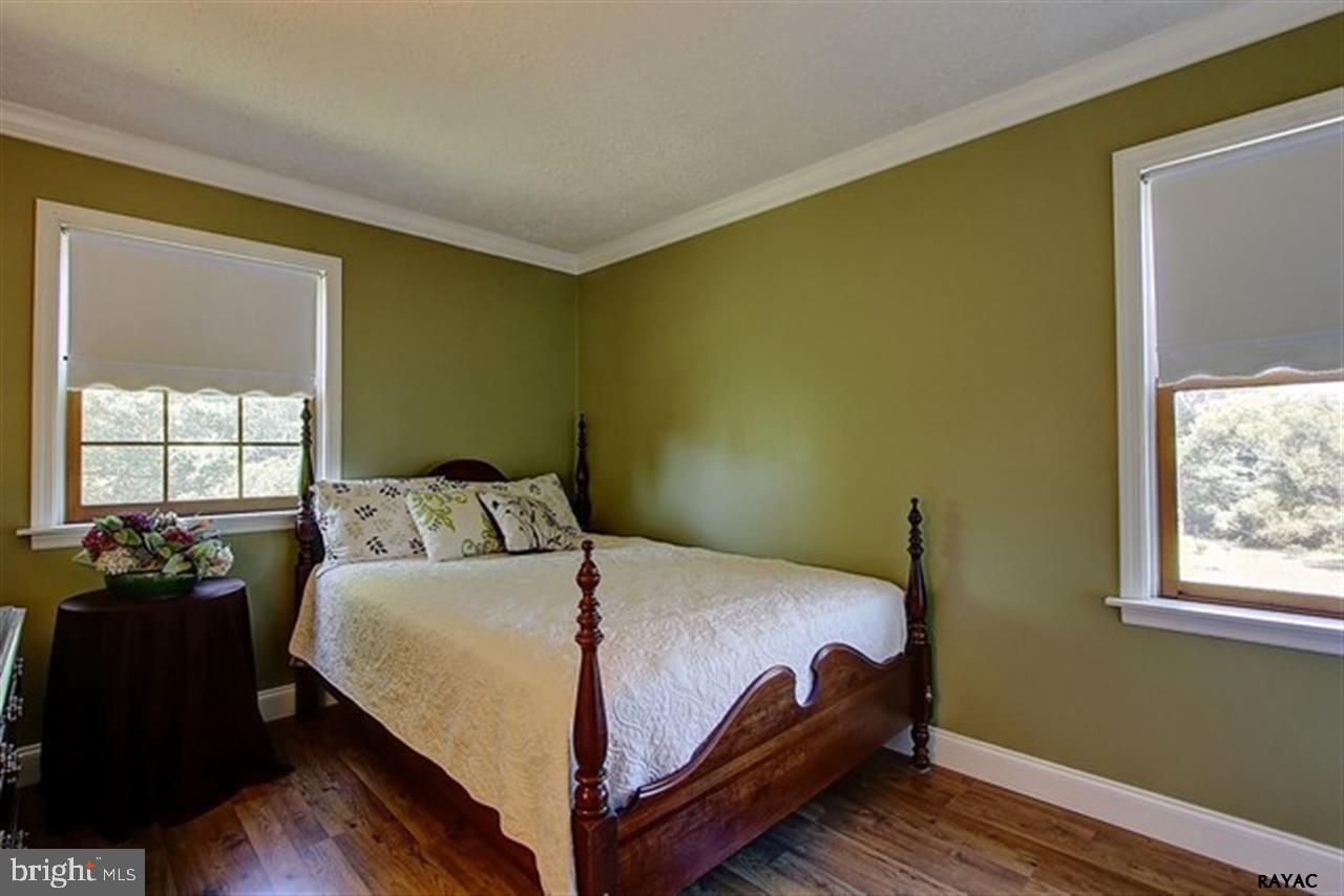 113 South Schoolhouse Road Thomasville, PA 17364 - Photo 19 of 29