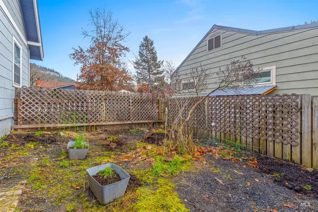 $249,000 | 215 North F Street, Orofino, ID 83544