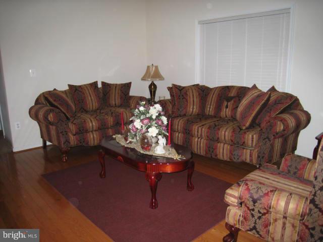 13090 Midway Road King George, VA 22485 - Photo 5 of 20 Living Room