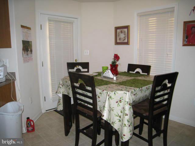 13090 Midway Road King George, VA 22485 - Photo 7 of 20 Kitchen