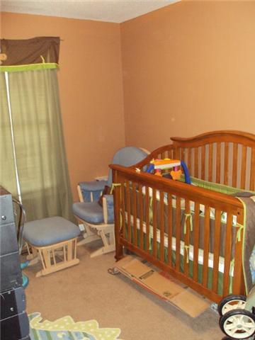 133 E Street Clarksville, TN 37042 - Photo 8 of 10 Bedroom Three