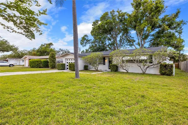 $450,000 | 1820 Patlin Circle North, Largo, FL 33770