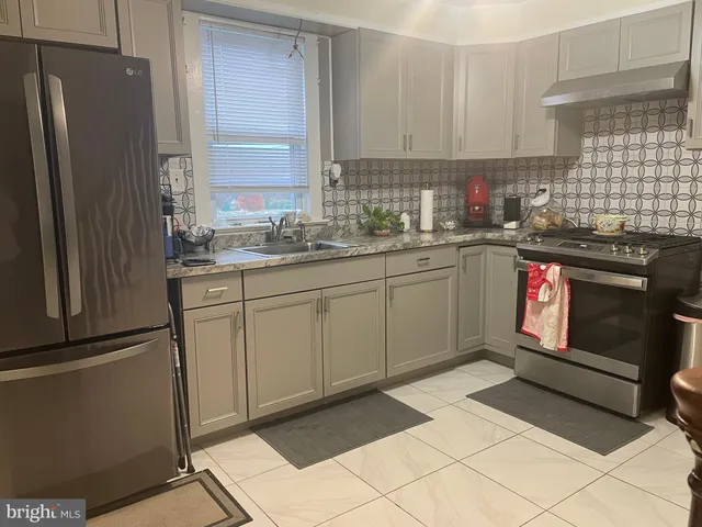 $2,500 | 695 West Kings Highway, Coatesville, PA 19320