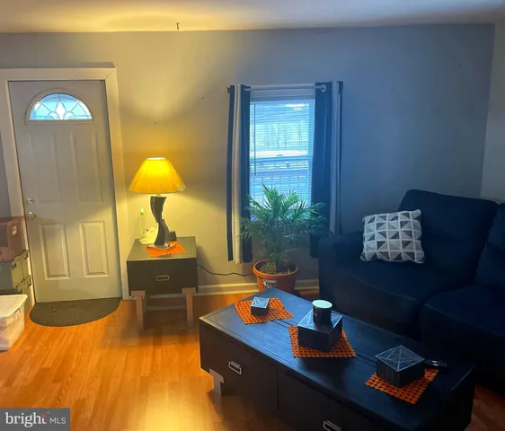 $2,500 | 695 West Kings Highway, Coatesville, PA 19320