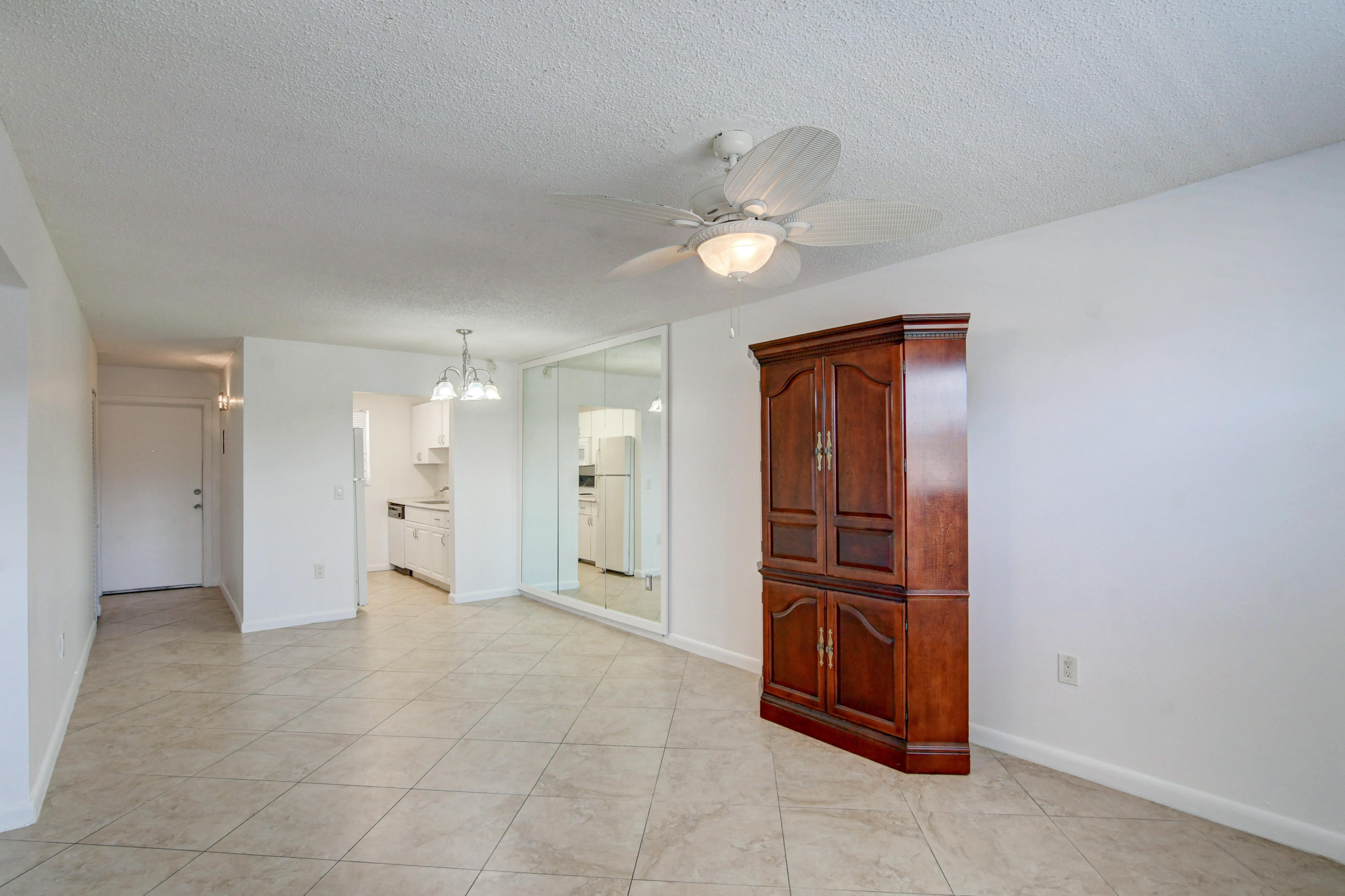 600 Southwest 2nd Avenue, Unit 240 Boca Raton, FL 33432 - Photo 12 of 42 Armoir for your use!