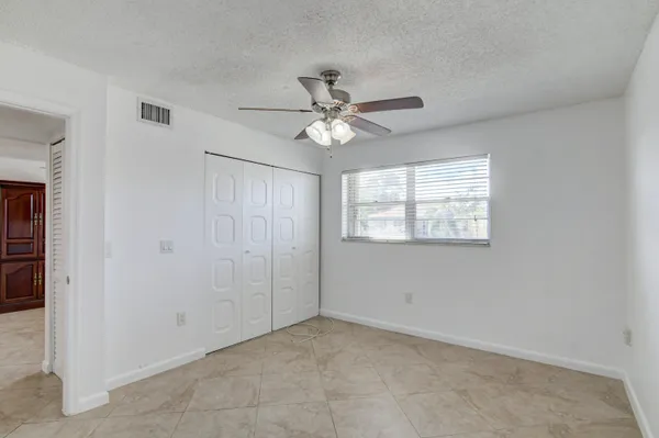 $2,300 | 600 Southwest 2nd Avenue, Unit 240, Boca Raton, FL 33432