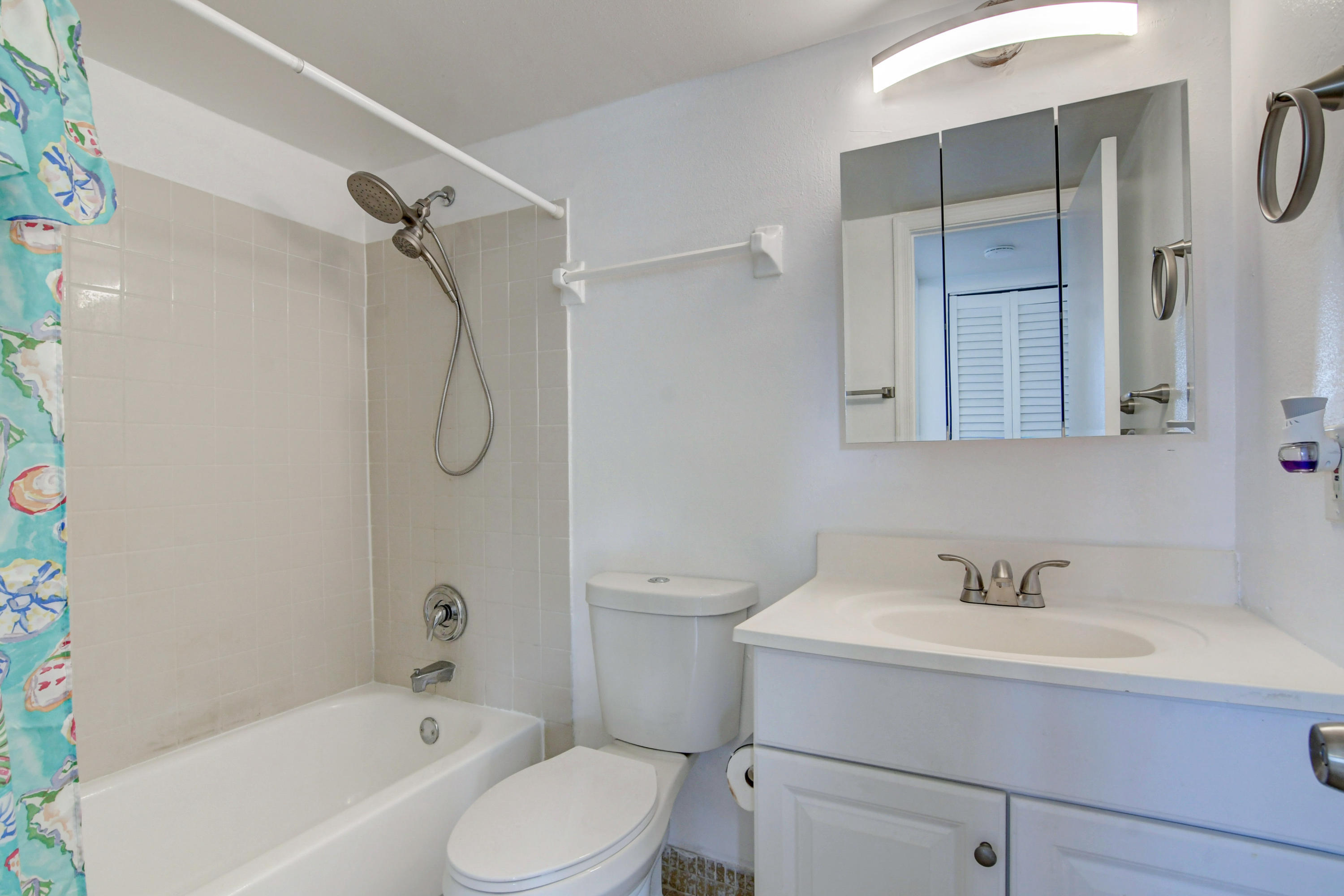 600 Southwest 2nd Avenue, Unit 240 Boca Raton, FL 33432 - Photo 24 of 42 2nd Bathroom