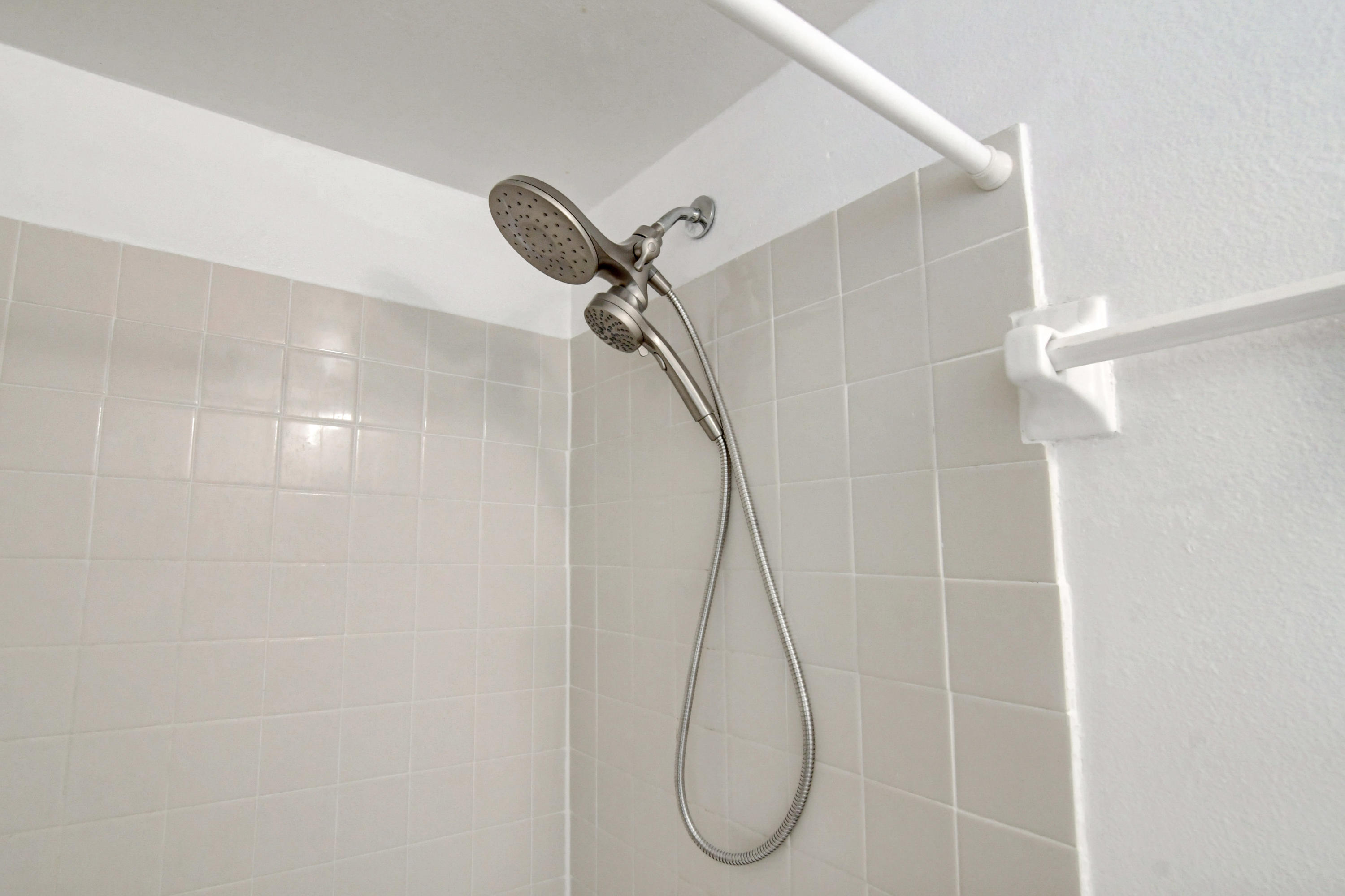 600 Southwest 2nd Avenue, Unit 240 Boca Raton, FL 33432 - Photo 26 of 42 Dual Shower Heads