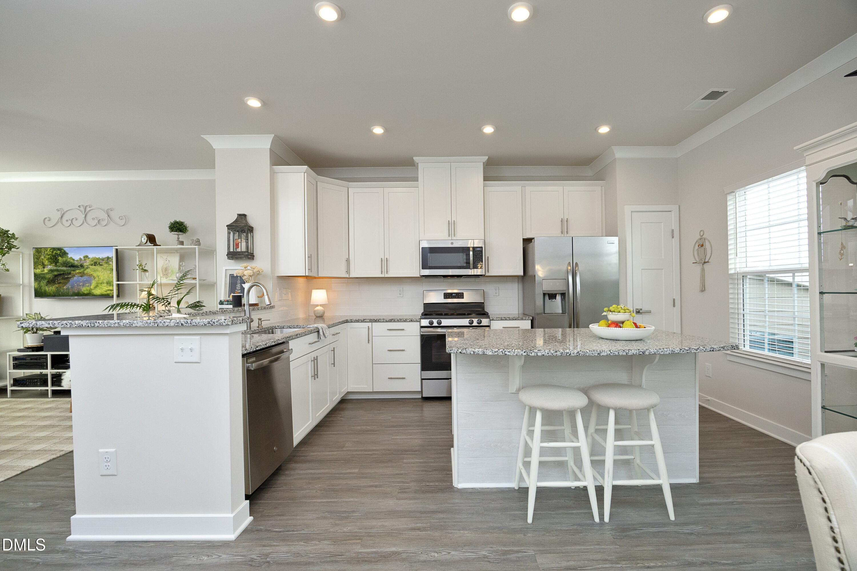 1091 Branch Line Lane Apex, NC 27502 - Photo 11 of 44 11Kitchen