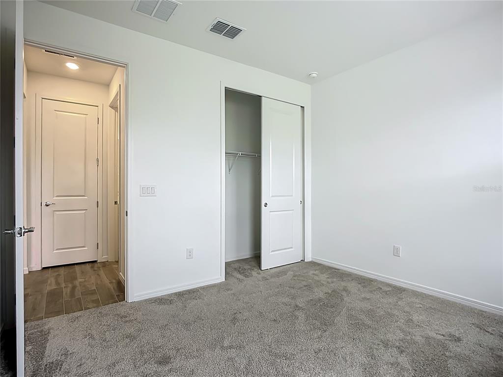 10005 Patterson Way Parrish, FL 34219 - Photo 11 of 40
