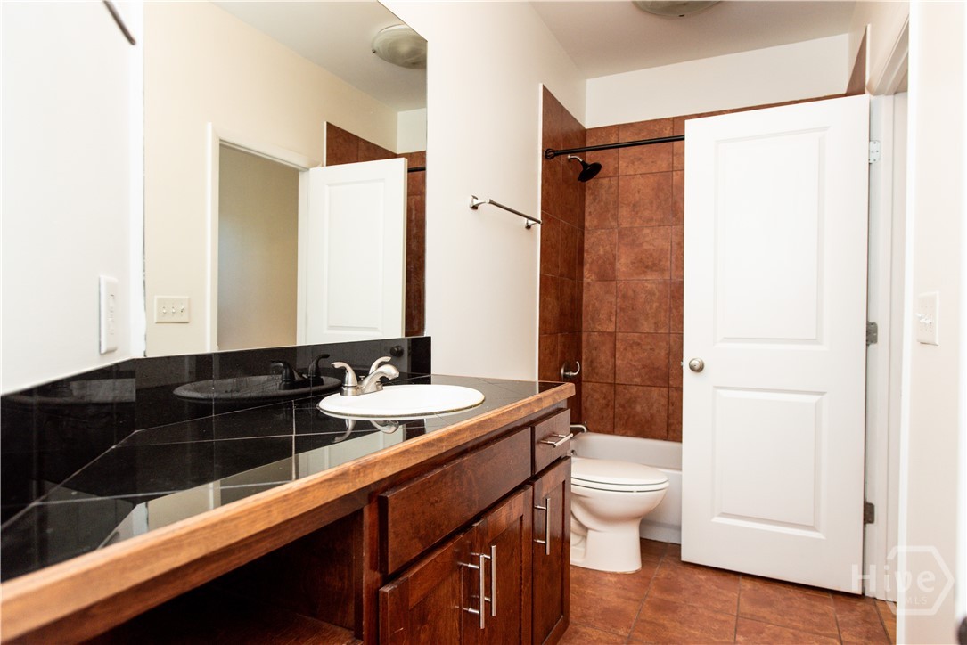 118 Ruth Drive, Unit 630 Athens, GA 30601 - Photo 6 of 37