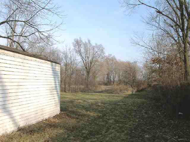 56762 Ash Road Elkhart, IN 46516 - Photo 3 of 4 Gallery Image 3