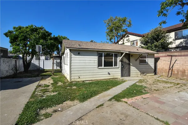 $2,100 | 11039 Dodson Street, El Monte, CA 91733