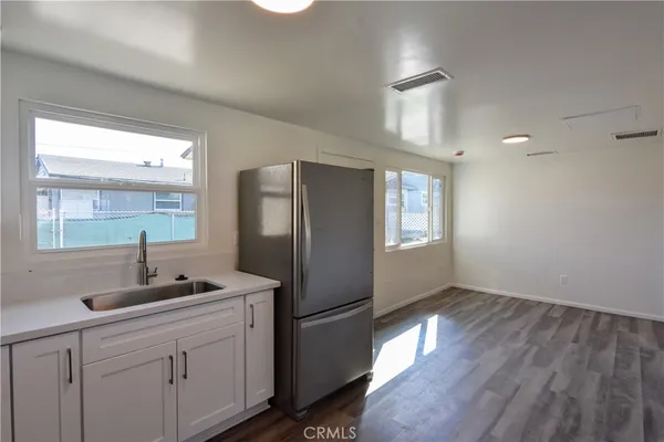 $2,100 | 11039 Dodson Street, El Monte, CA 91733